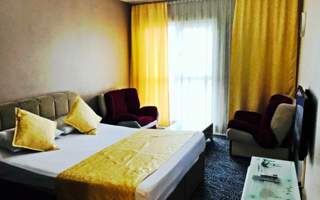 Arikan Suites