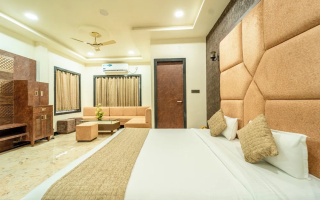 Hotel Royal Palace - Sagar