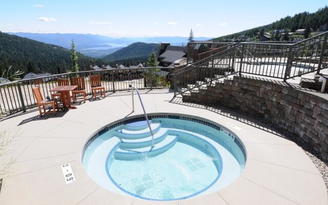 Schweitzer Mountain Resort - White Pine Lodge