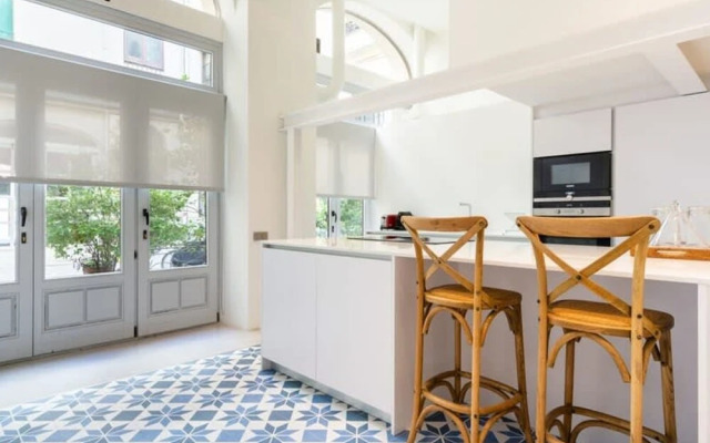 The Deauville Majestic 1 Bedroom in Chueca