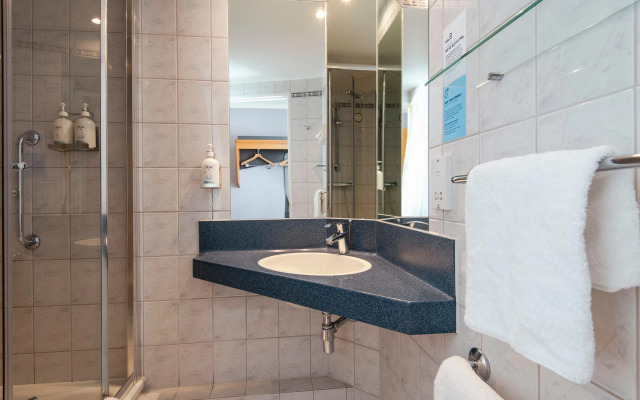 Holiday Inn Express Droitwich Spa by IHG