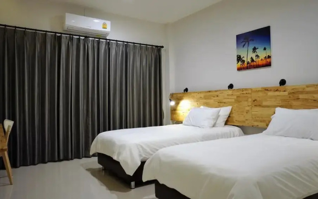 The Color Place Apartment