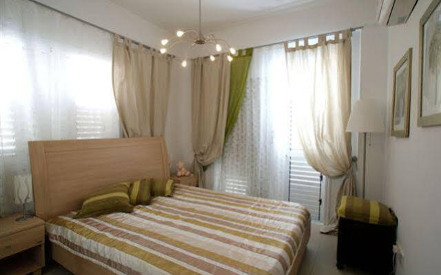 3 Br Villa Dione - Chg 8887