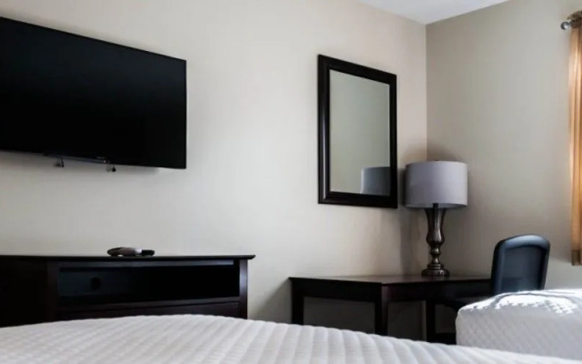 HolmeSuites Columbus Airport/DLA