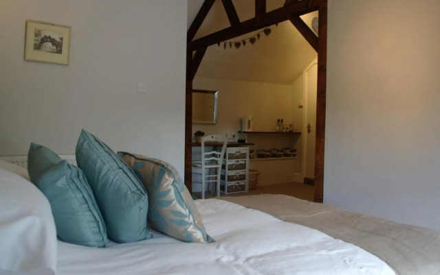 Horse and Groom Inn