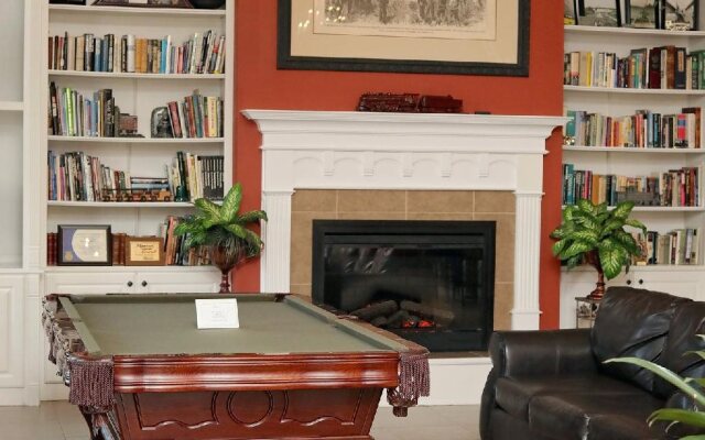 Depot Inn and Suites