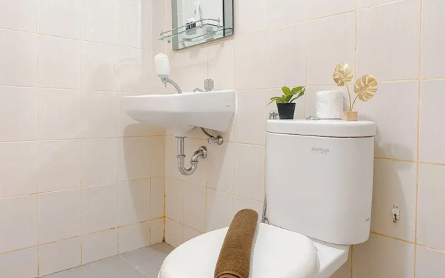 Modern Look Studio at Amethyst Apartment