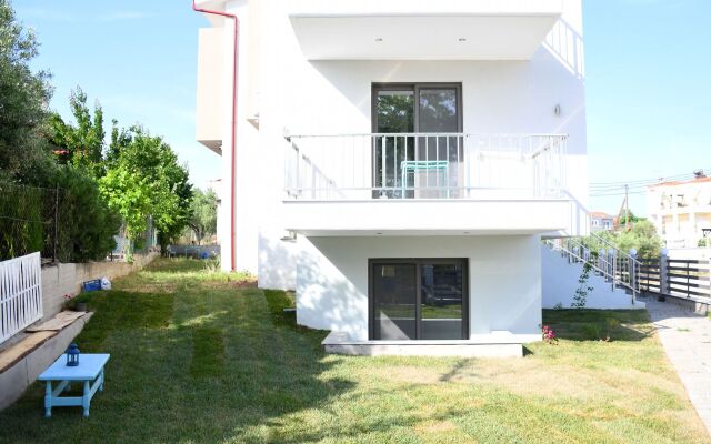 Theano Suites