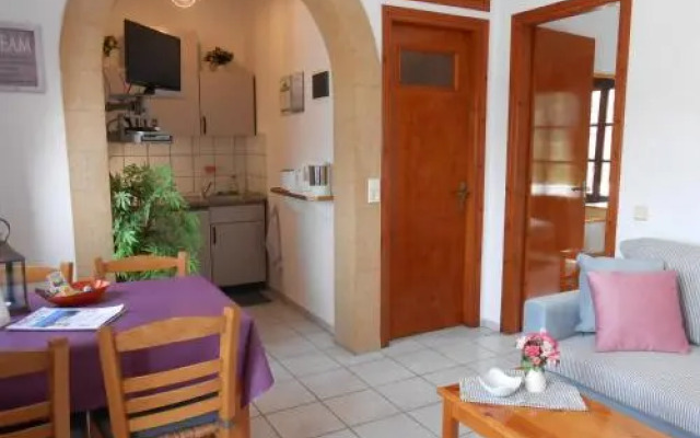 Sea View Apartments by Susi & Sofia