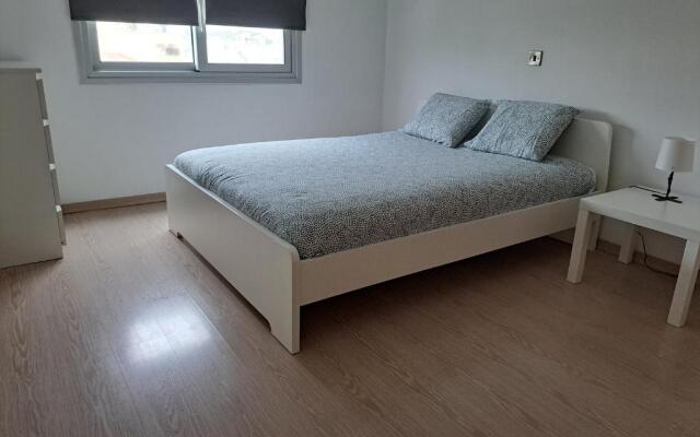 Modern Suite, XL balcony, parking