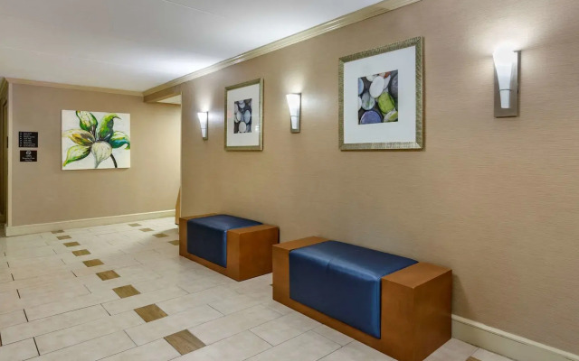 Spark by Hilton Roanoke Civic Center