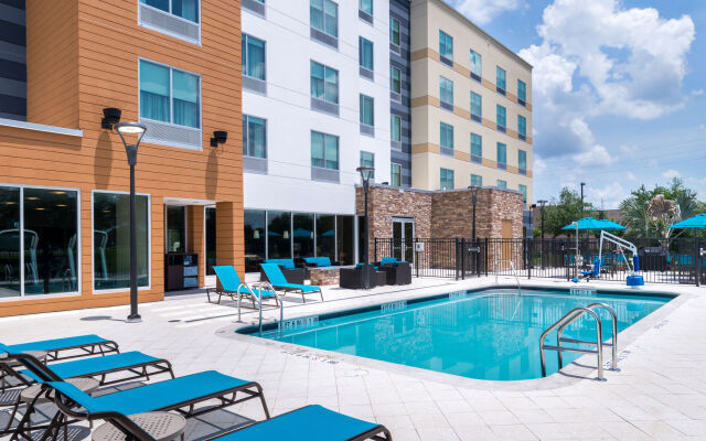 Fairfield Inn & Suites by Marriott Orlando East/UCF Area