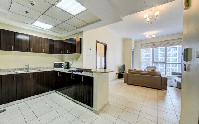 1- bed Dubai Marina Apartment in Prime Location