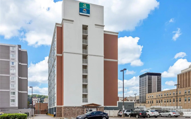 Suburban Studios Charleston - Civic Center