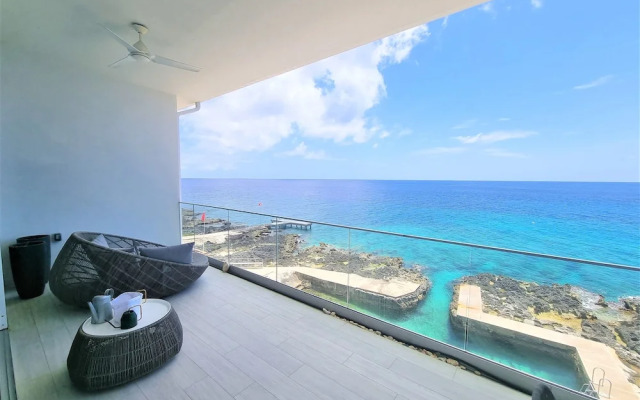 Lighthouse Point Residences