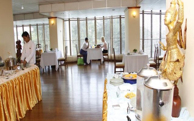 Mya Yeik Nyo Royal Hotel
