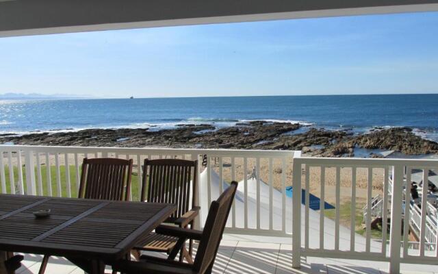 Point Village Accommodation - Linda