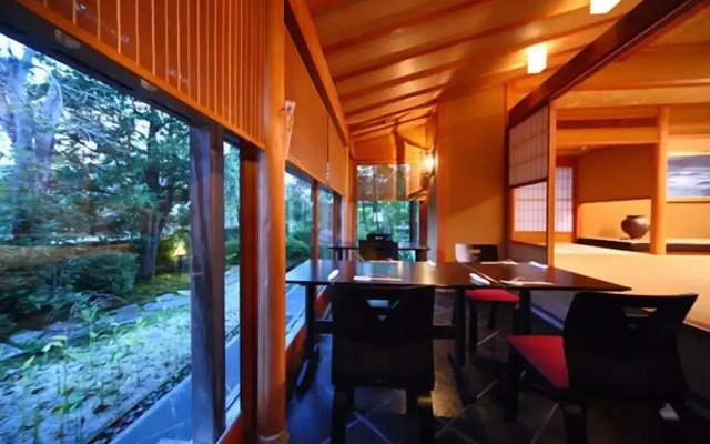 kanazawa yuwakuonsen yunode
