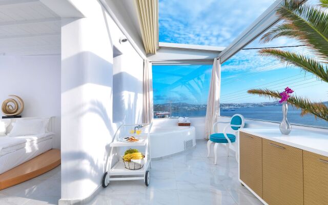 Suntouch Suites ‘’By Checkin’’ Adults Only