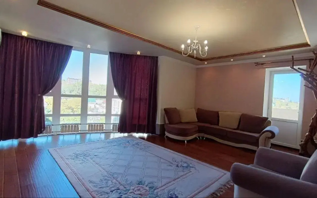 Апартаменты на улице Оранжерейная 22/2