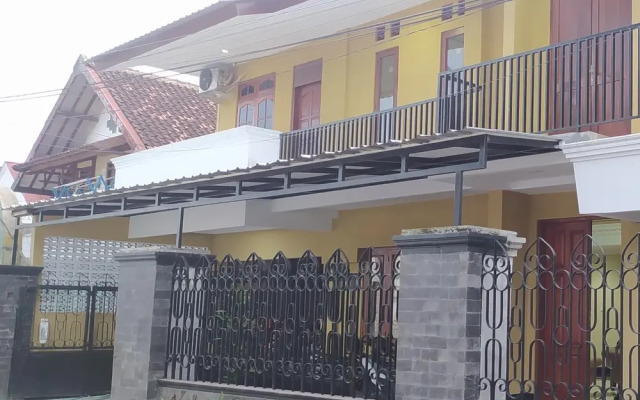 RedDoorz near Prawirotaman