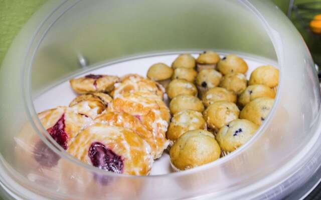 Sleep Inn & Suites Niantic North