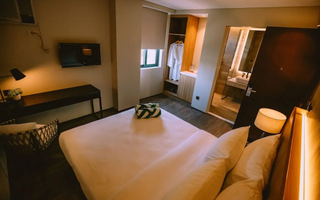 The Maximilian Hotel