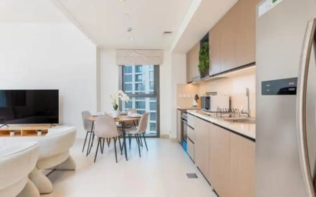 Posh 2BR at Downtown Dubai