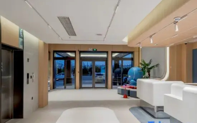 Home Inn · Neo (Shanghai Chedun New Car Highway Store)