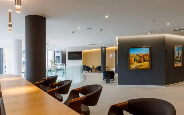 Blue Star Luxury Hotel