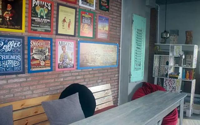 Shelter Hostel Malang