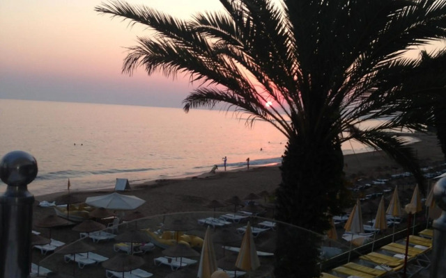 Rubi Hotel