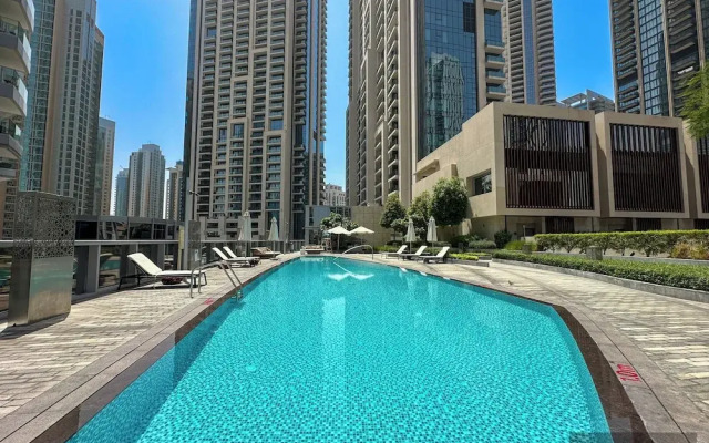 WelHome - Luxury Apartment Facing Burj Khalifa With Terrace