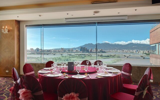 Hotel Riverview Taipei