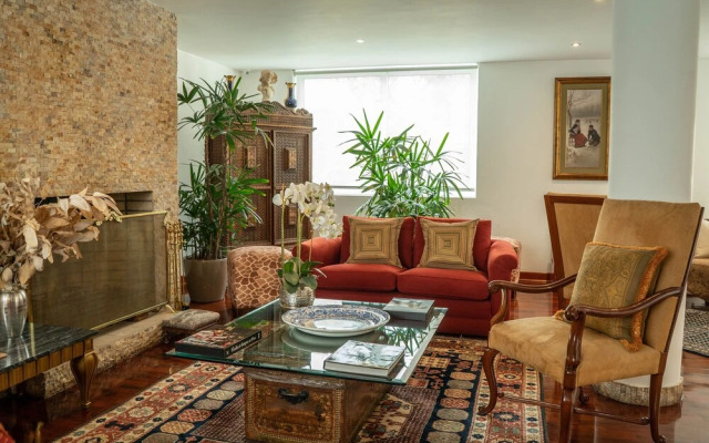 Ana Frank Boutique Hotel