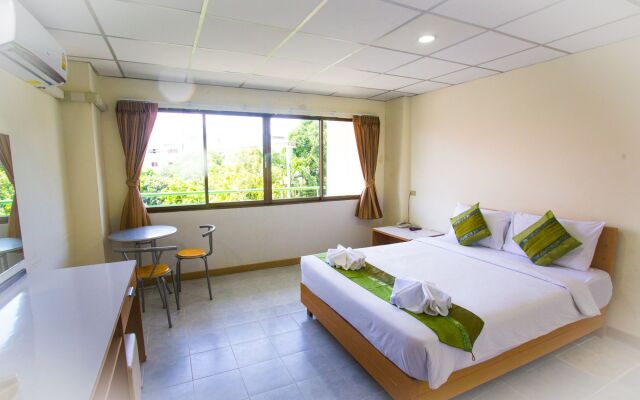 Central Place Hotel