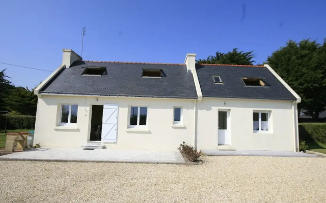 Cozy Holiday Home in Penmarch with Private Swimming Pool