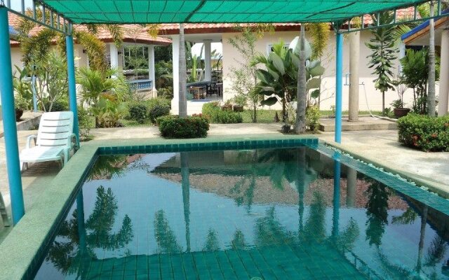 Udom Bungalow