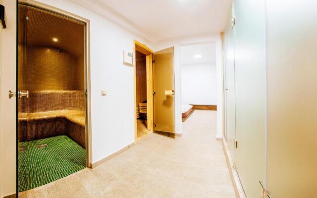 Piatra Pinului Ski Hotel & SPA