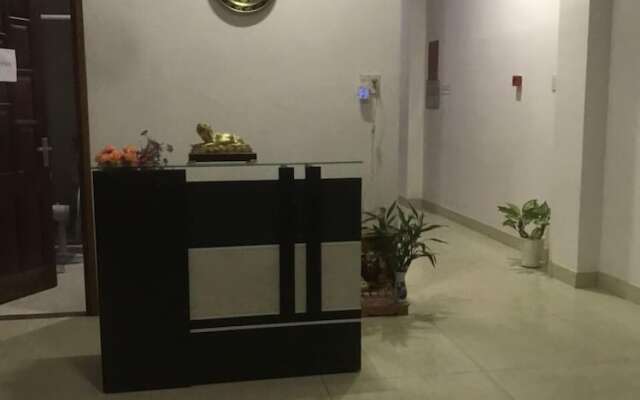South Flower Hotel