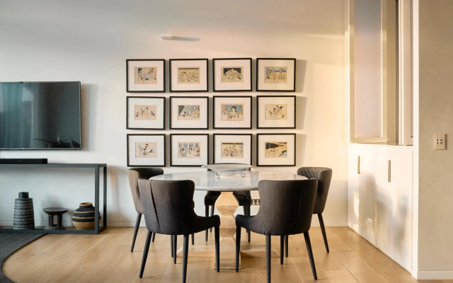 Luxury Bondi Beachside Apartment - Pacific