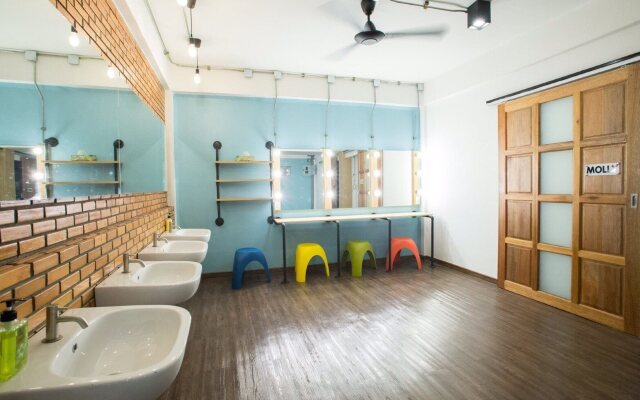 Koenji Guest House & Bar Chiang Mai