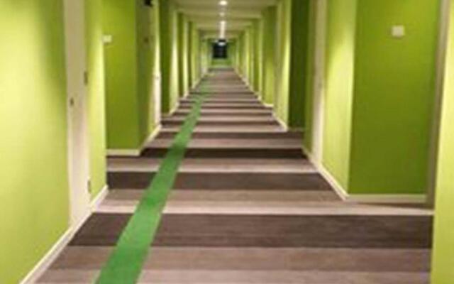 Holiday Inn Express & Suites Johor Bahru by IHG