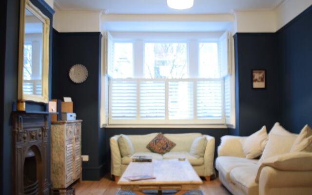 Herne Hill Bright 3 Bedroom House With Private Garden