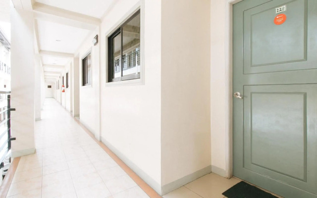 RedDoorz near Pasay Taft
