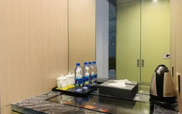 Jiaxi InternationaI Hotel Shenzhen Baoan Airport Xiwan Mangrove branch