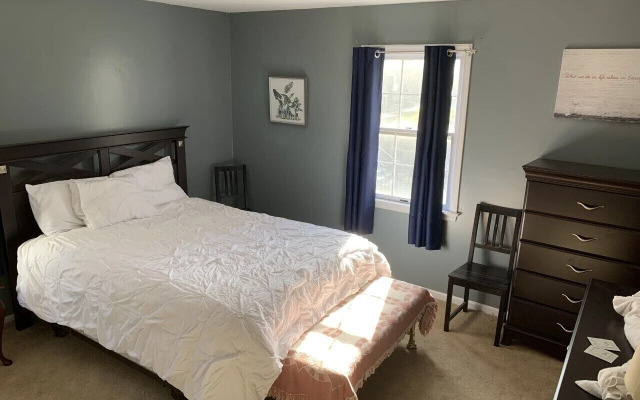 Inn at Millrace Pond