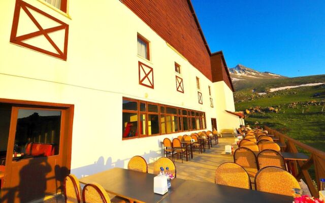 Karbeyaz Hotel & Resort