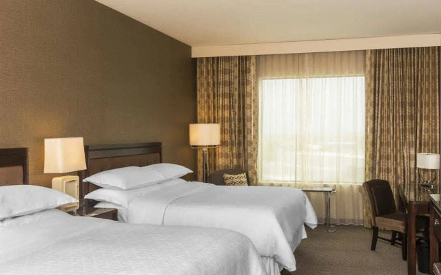 Sheraton Mesa Hotel at Wrigleyville West