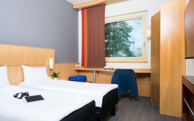Albergo ibis Como